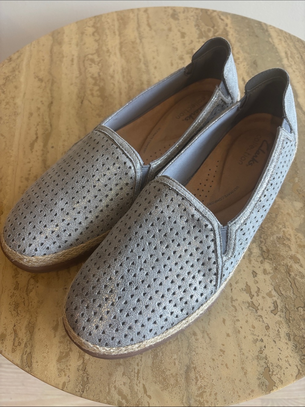 Clarks Women’s Shoe Metallic Silver Perforated Espadrille Slip-Ons Flat Loafer